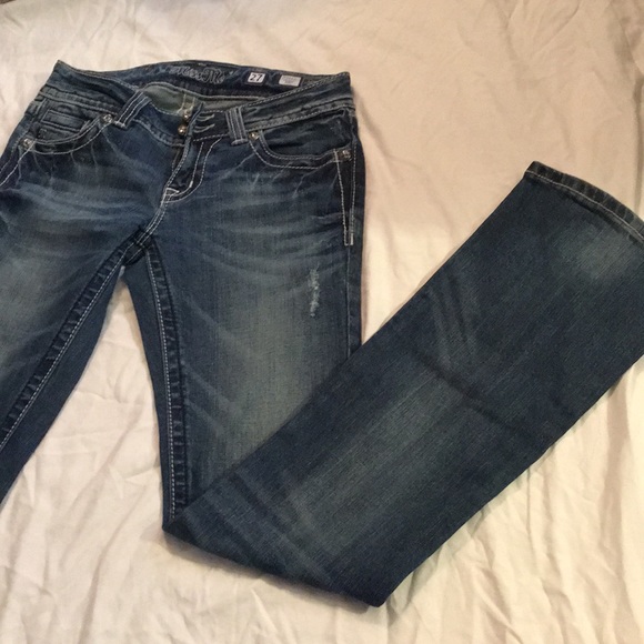 Once wore Miss Me Rhinestone cross jeans - Picture 3 of 8